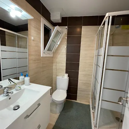 Pure Monkey Centre Apartment *